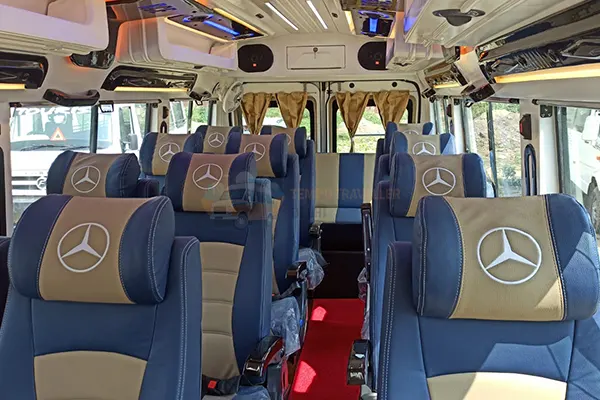 16 Seater Tempo Traveller